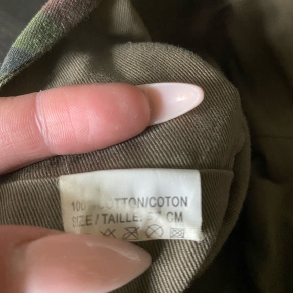 Camo print ball cap - Picture 3 of 4